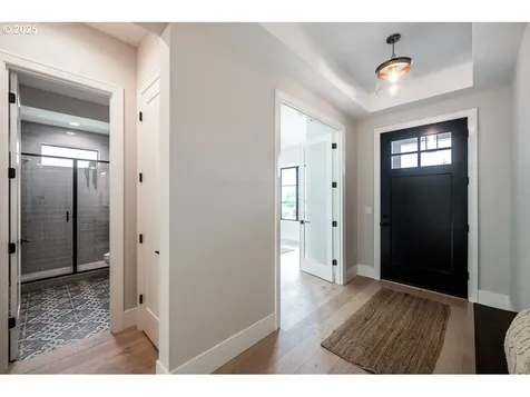 8590 SW Laurel Leaf Lane Portland OR 97225