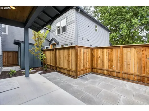 5551 SE Steele Street Portland OR 97206