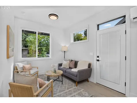 5551 SE Steele Street Portland OR 97206