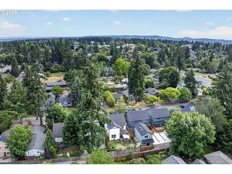 5551 SE Steele Street Portland OR 97206