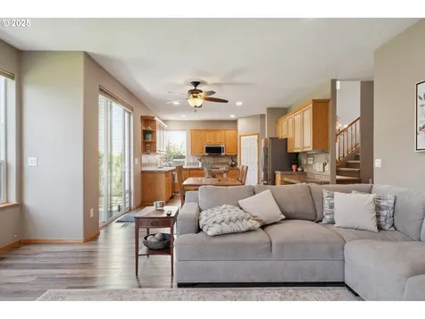 3708 SE 175th Avenue Vancouver WA 98683