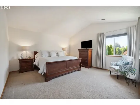 3708 SE 175th Avenue Vancouver WA 98683