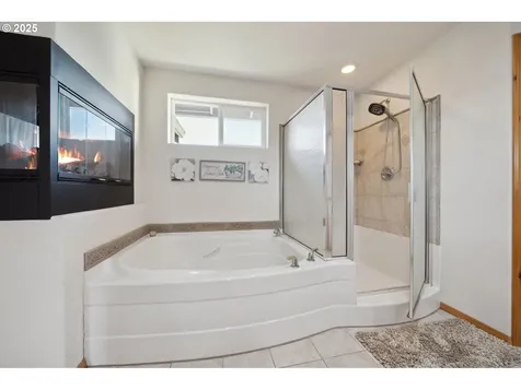 3708 SE 175th Avenue Vancouver WA 98683