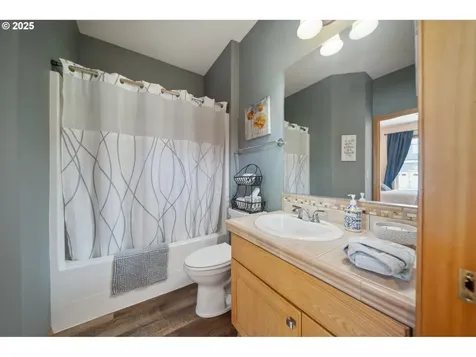 3708 SE 175th Avenue Vancouver WA 98683