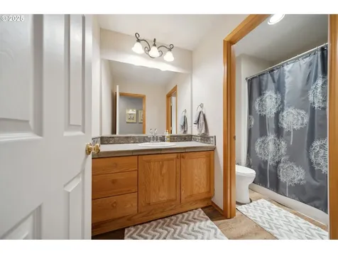 3708 SE 175th Avenue Vancouver WA 98683