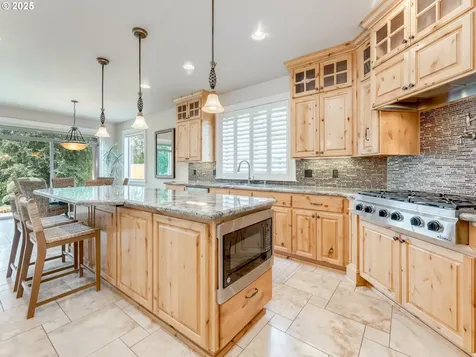 23955 Butteville Road NE Aurora OR 97002