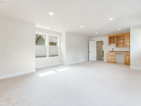 23955 Butteville Road NE Aurora OR 97002