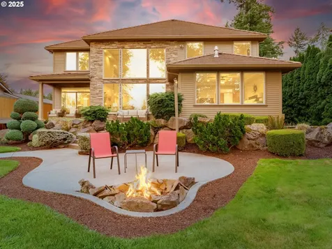 23955 Butteville Road NE Aurora OR 97002