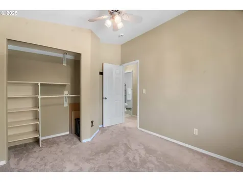 1601 NW 2nd Avenue Battle Ground WA 98604