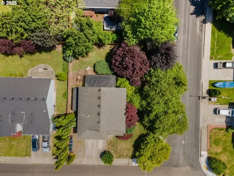 1601 NW 2nd Avenue Battle Ground WA 98604