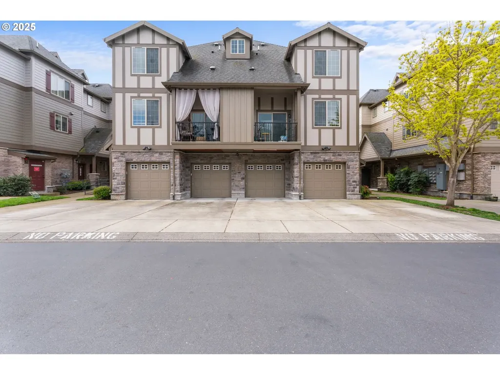 7906 NE Miriam Way Hillsboro OR 97006
