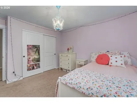 8684 SW Borders Street Portland OR 97223