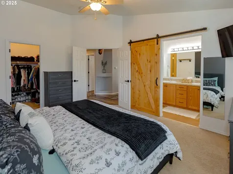 1290 Fairway Drive Washougal WA 98671