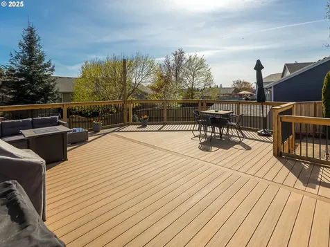 1290 Fairway Drive Washougal WA 98671