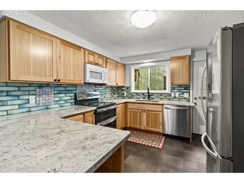 40153 Booth Kelly Road Springfield OR 97478