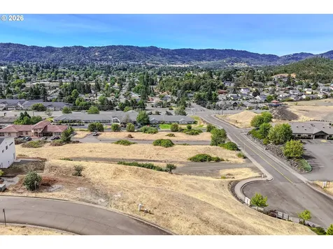 1981 Warewood Terrace Court Roseburg OR 97471