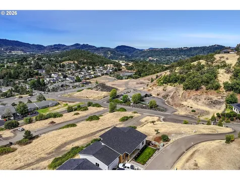 1981 Warewood Terrace Court Roseburg OR 97471