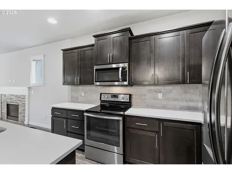 1508 E 1st Newberg OR 97132