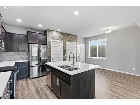 1508 E 1st Newberg OR 97132