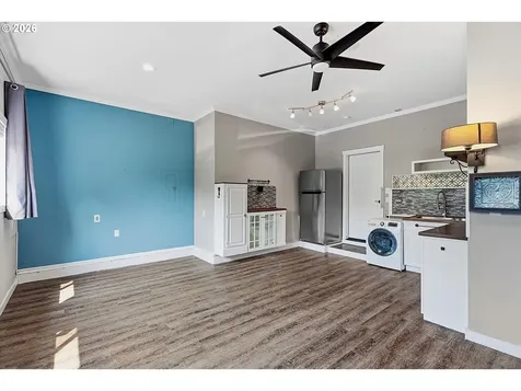 1508 E 1st Newberg OR 97132