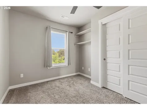 1508 E 1st Newberg OR 97132