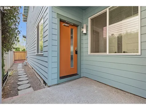 1508 E 1st Newberg OR 97132