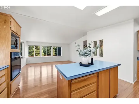 5005 NE Lessard Road Camas WA 98607