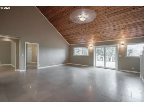 3535 NW Wishram Drive Albany OR 97321