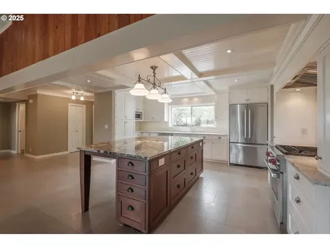 3535 NW Wishram Drive Albany OR 97321