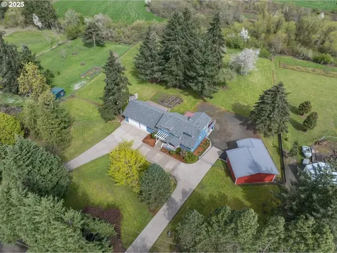 3535 NW Wishram Drive Albany OR 97321