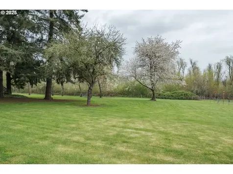 3535 NW Wishram Drive Albany OR 97321
