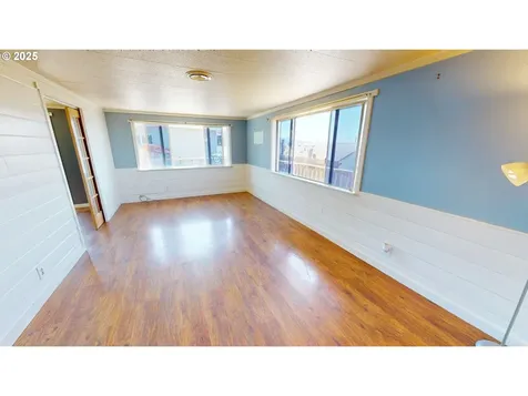 94036 Doyle Point Road Gold Beach OR 97444