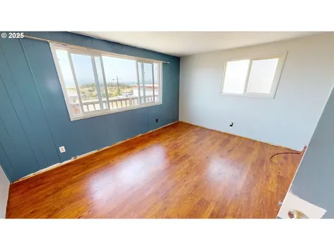 94036 Doyle Point Road Gold Beach OR 97444