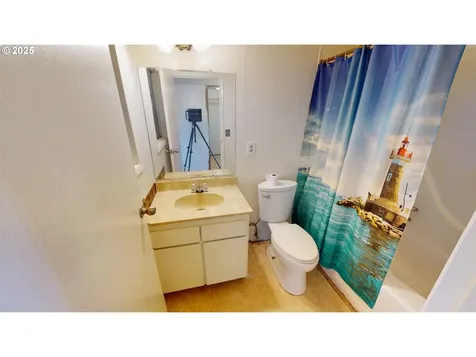 94036 Doyle Point Road Gold Beach OR 97444