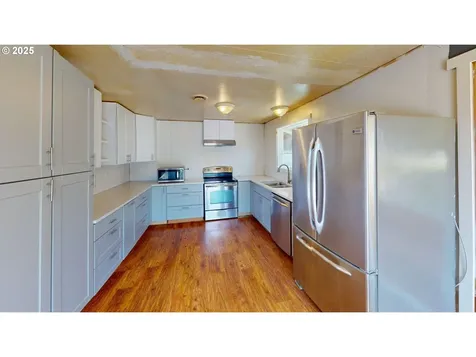 94036 Doyle Point Road Gold Beach OR 97444