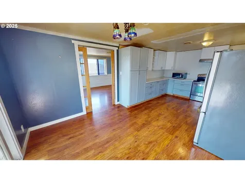94036 Doyle Point Road Gold Beach OR 97444