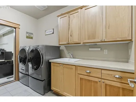 9573 S Gribble Road Canby OR 97013