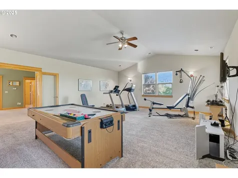 9573 S Gribble Road Canby OR 97013