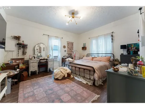 5531 S Kelly Avenue Portland OR 97239