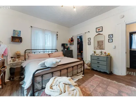 5531 S Kelly Avenue Portland OR 97239