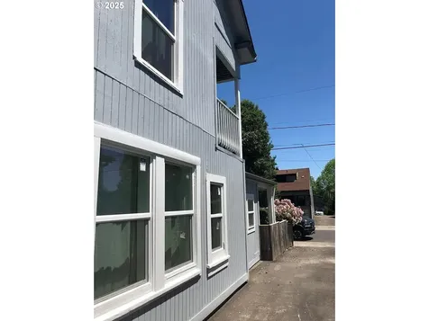 5531 S Kelly Avenue Portland OR 97239