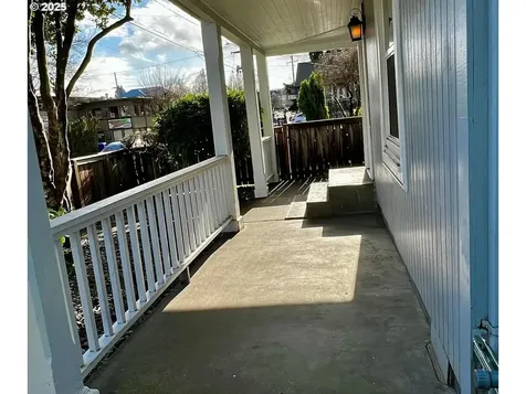 5531 S Kelly Avenue Portland OR 97239