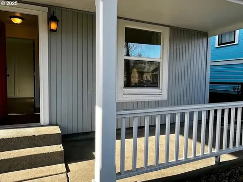 5531 S Kelly Avenue Portland OR 97239