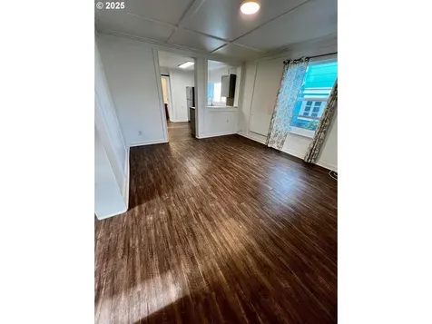 5531 S Kelly Avenue Portland OR 97239