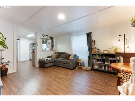 5531 S Kelly Avenue Portland OR 97239