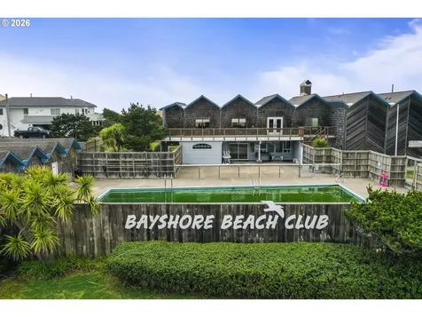 2605 NW Parker Avenue Waldport OR 97394
