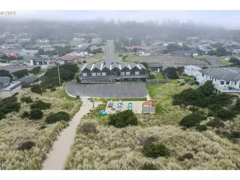 2605 NW Parker Avenue Waldport OR 97394