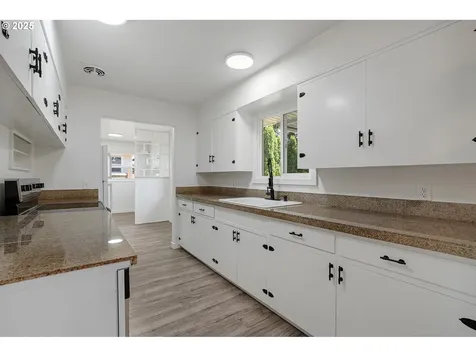 116 SE 153rd Avenue Portland OR 97233