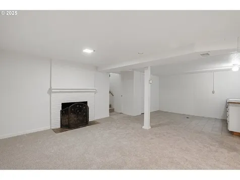 116 SE 153rd Avenue Portland OR 97233