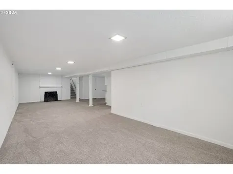 116 SE 153rd Avenue Portland OR 97233